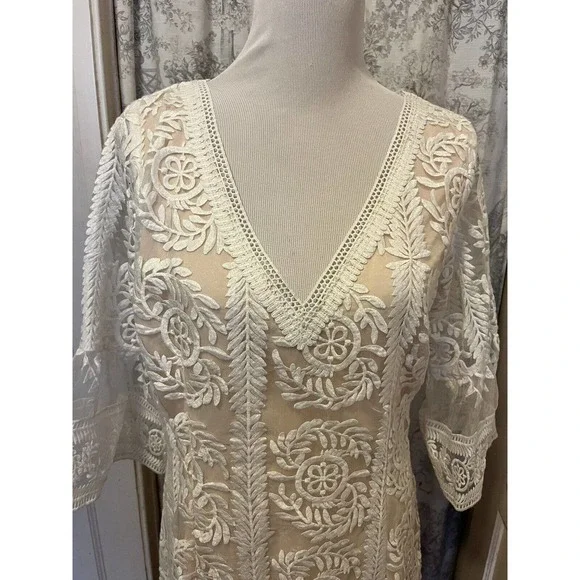 Soieblu •Women 1XL• Ivory Sheer Embroidered Lace Nude Underlay Dress Bell Sleeve - Picture 3 of 8